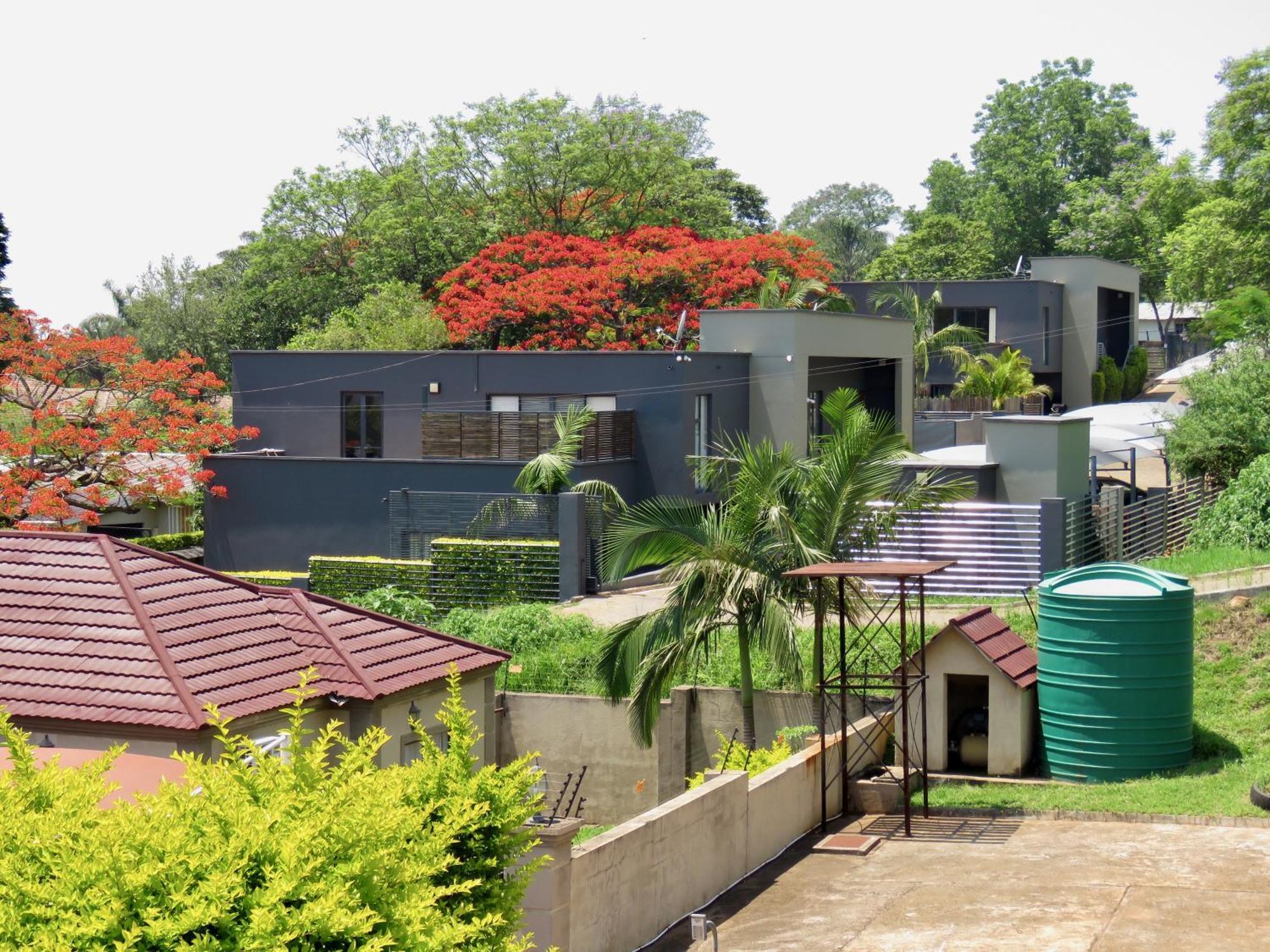 The Executive - Exclusive Self-Catering Apartments - Ezulwini Exterior photo
